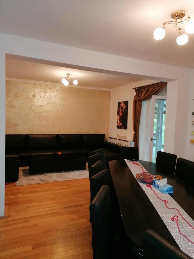 Casa Gabrielle Villa Călimăneşti Szoba fotó